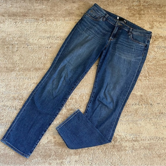 Kut from the Kloth Catherine Boyfriend Straight Leg Dark Wash Jeans: 10 - Picture 1 of 11